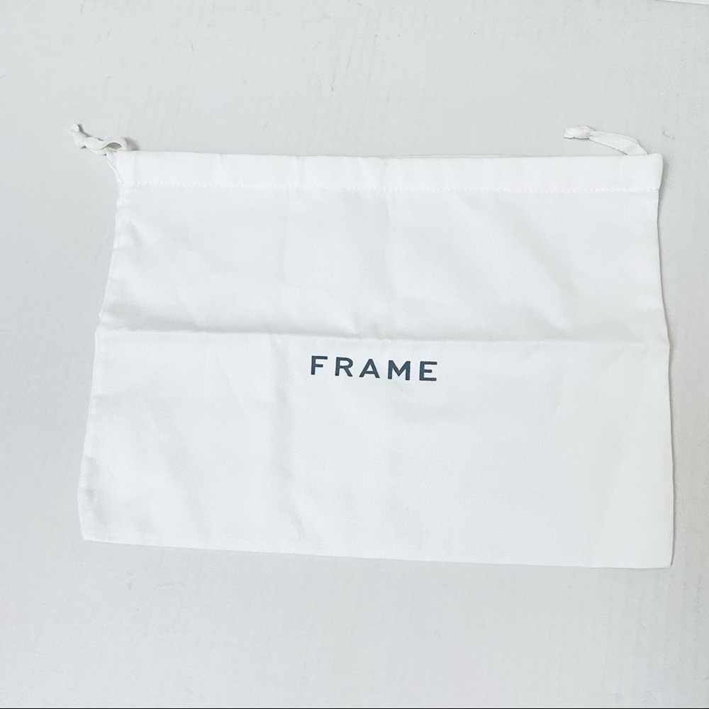Frame dust bag